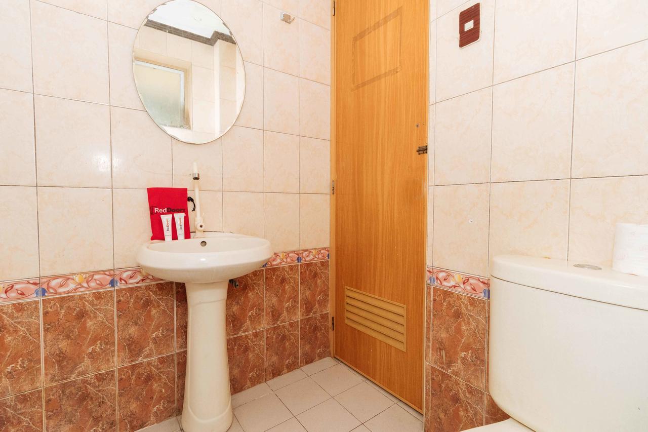 Reddoorz @ Up Village Quezon City Εξωτερικό φωτογραφία